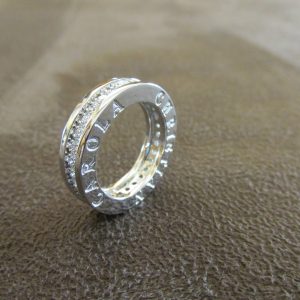 Fedina in oro bianco 750°°°con nomi sui lato